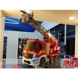 907282 1/20 Fire truck 2,4G 100% RTR