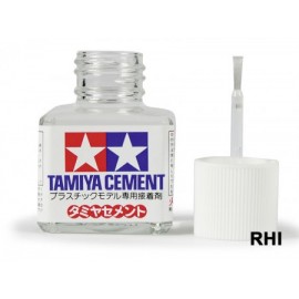 Tamiya Cement/Plastikkleber 4