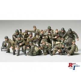 32521 1/48 WWII Russian Infantry &